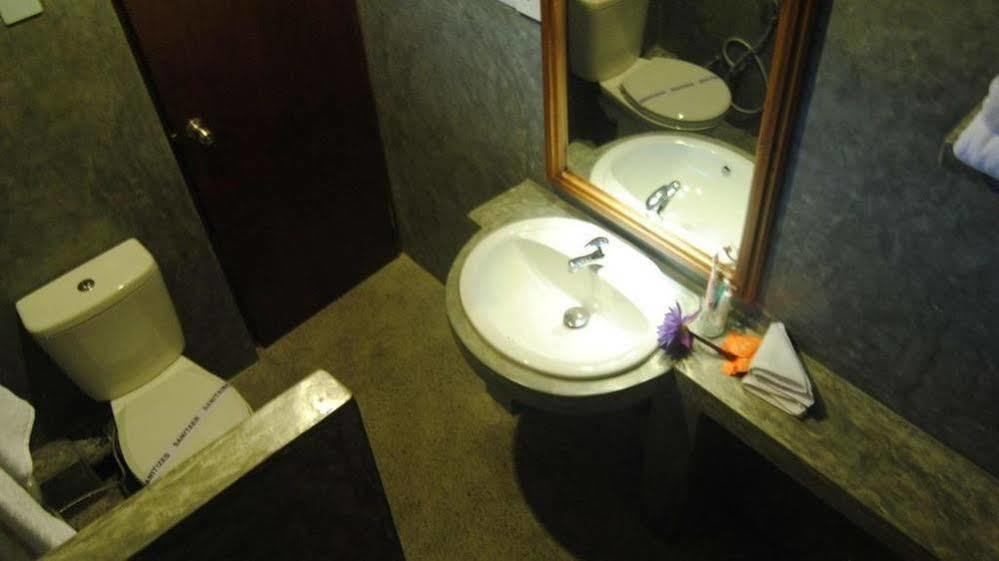 Camarin Residence Kandy Esterno foto